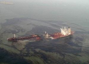 The Tasman Spirit off Karachi, 2003